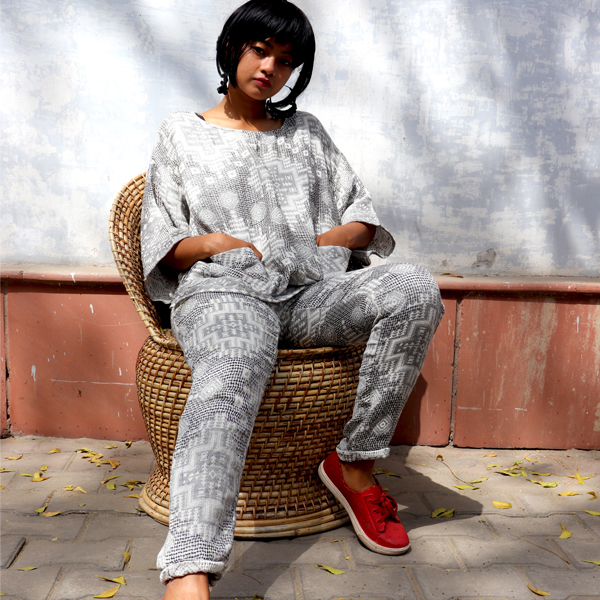 Kirgiti's ' Hand Woven Organic Cotton Off White Comfort Fit Top - image 3